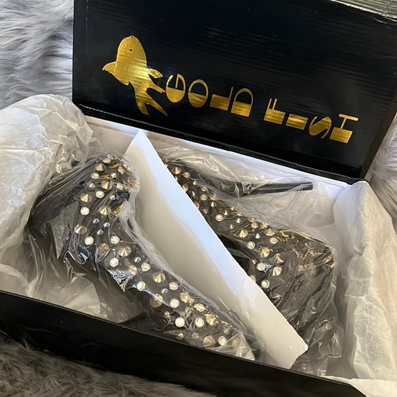 GOLDFISH Spiked and Studded Black Glitter Platform Heels size 9 - Picture 11 of 13